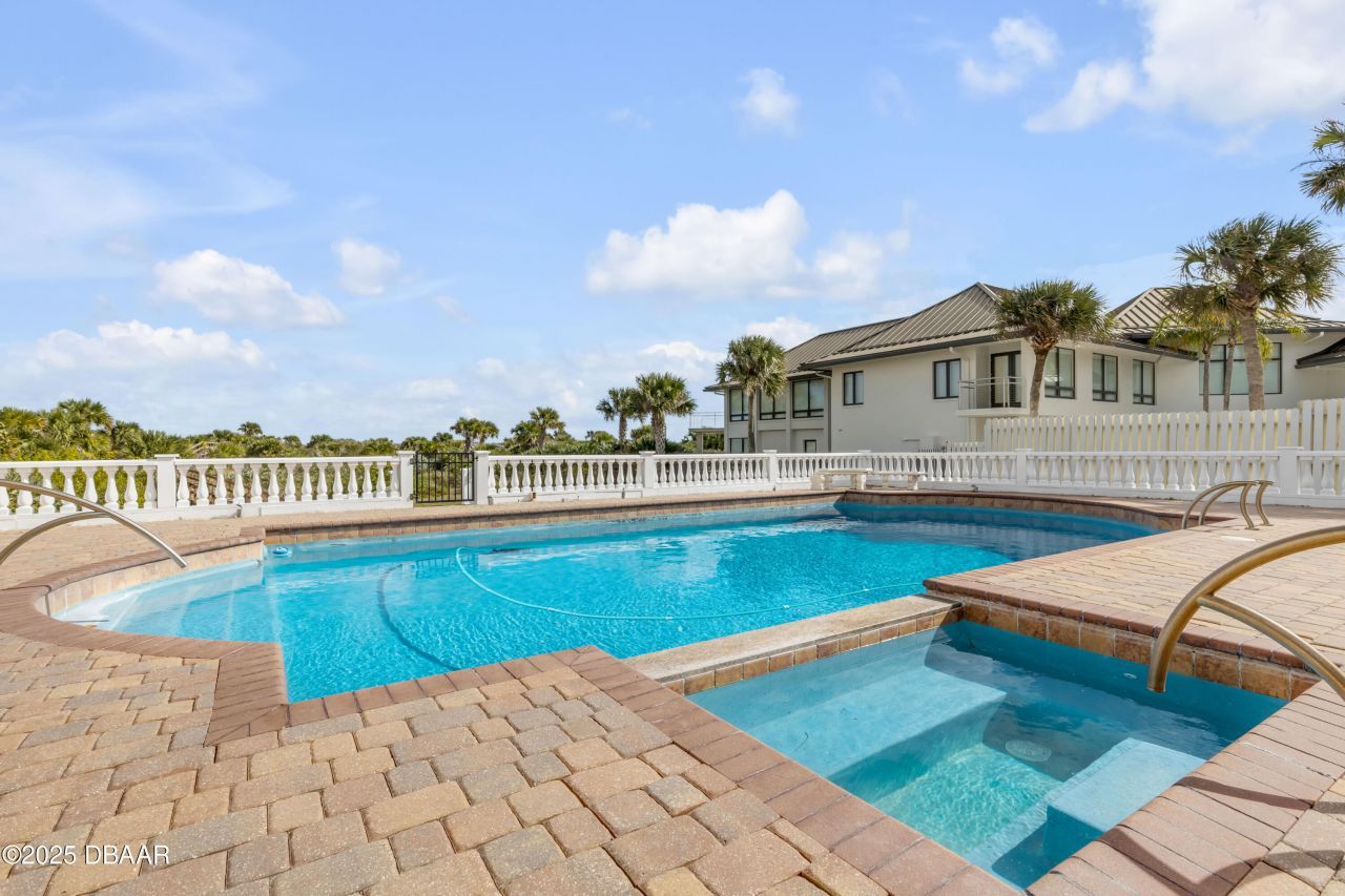 2117 Ocean Drive, New Smyrna Beach, FL 32169 Photo