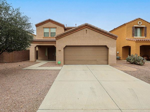12039 W Leather Lane, Peoria, AZ 85383