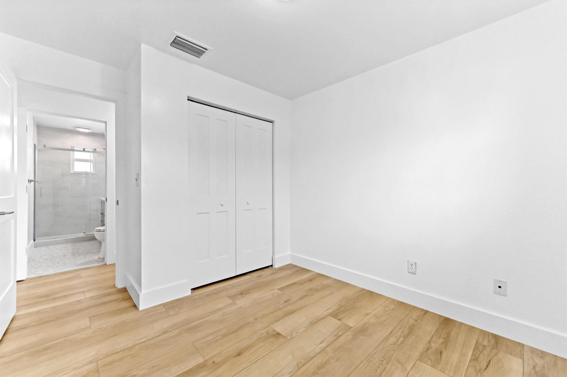 908 SE Hall Street, Stuart, FL 34994 Photo