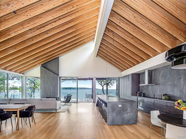 47L S Ferry Road, Shelter Island, NY 11964