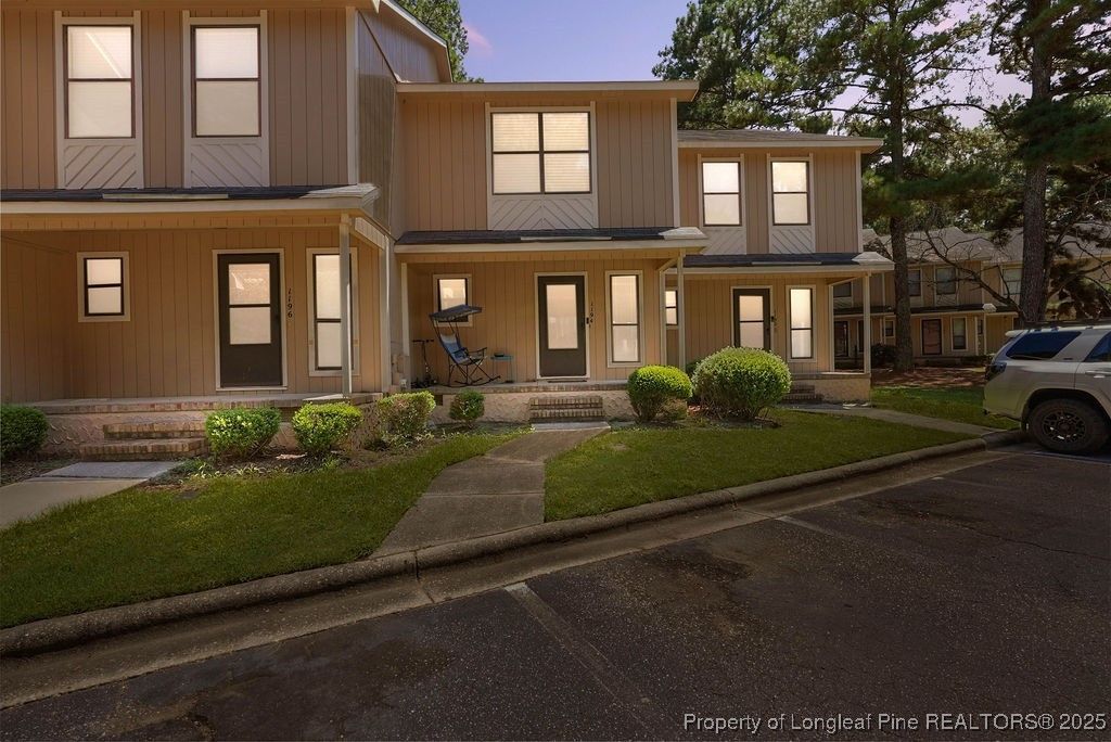 1194 Windham Court, Fayetteville, NC 28303 Main Photo