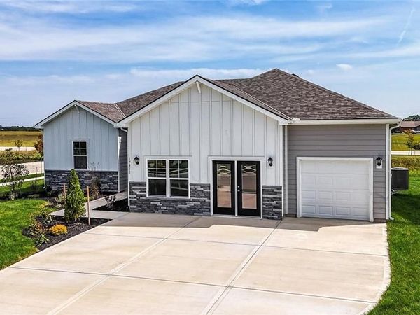 2704 Mercer Lane, Platte City, MO 64079