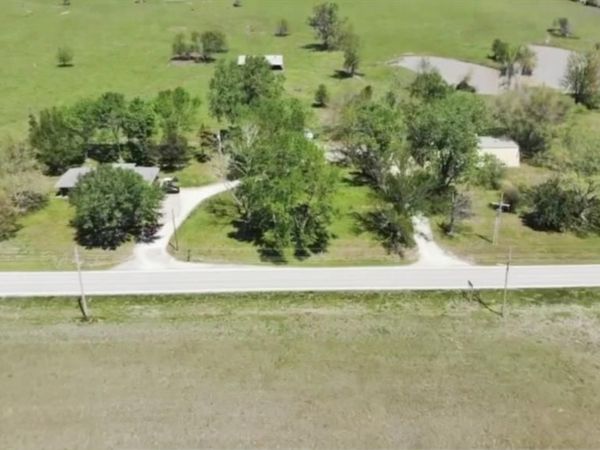 20340a KS 52 Highway, Pleasanton, KS 66075