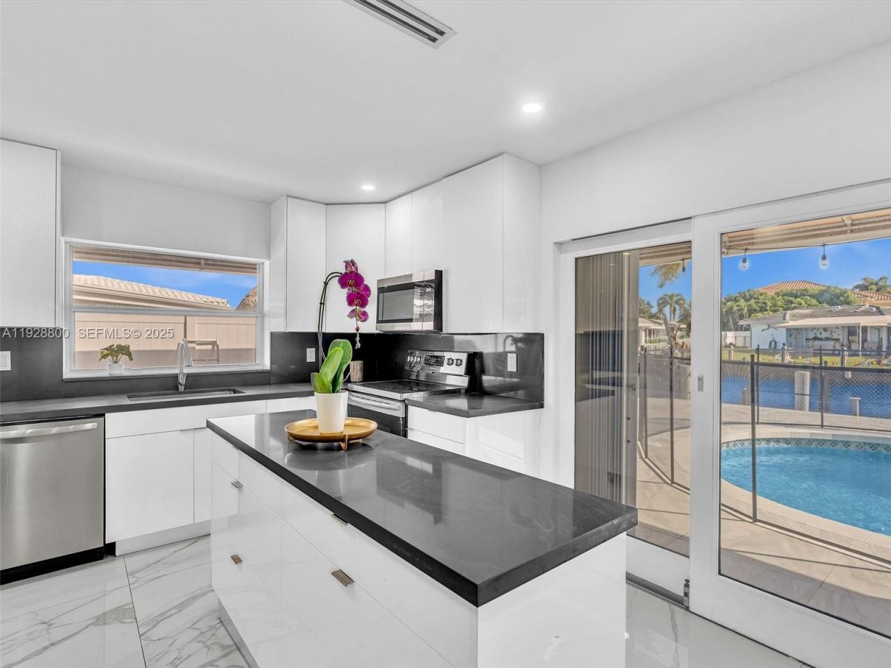 440 SE 8th Ave, Pompano Beach, FL 33060 Photo