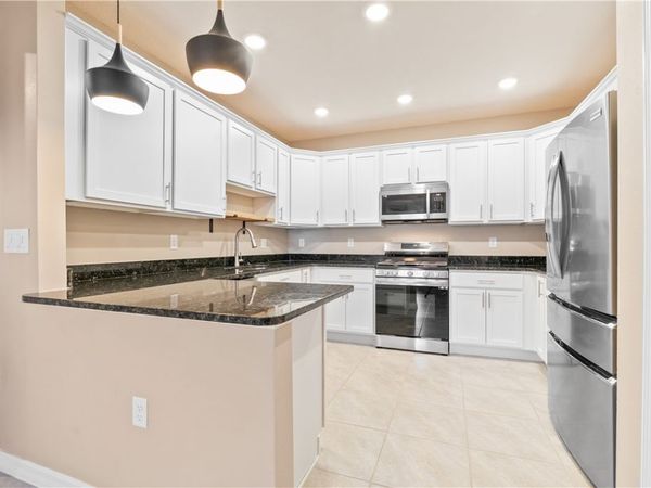 6045 Red Maple Manor, Vero Beach, FL 32966