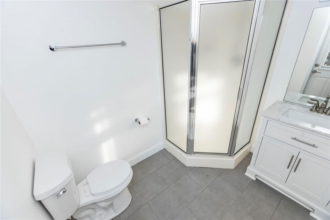 6112 Silver Oaks Drive, Zephyrhills, FL 33542 Photo