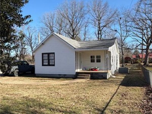 2418 Channon Drive, Poplar Bluff, MO 63901