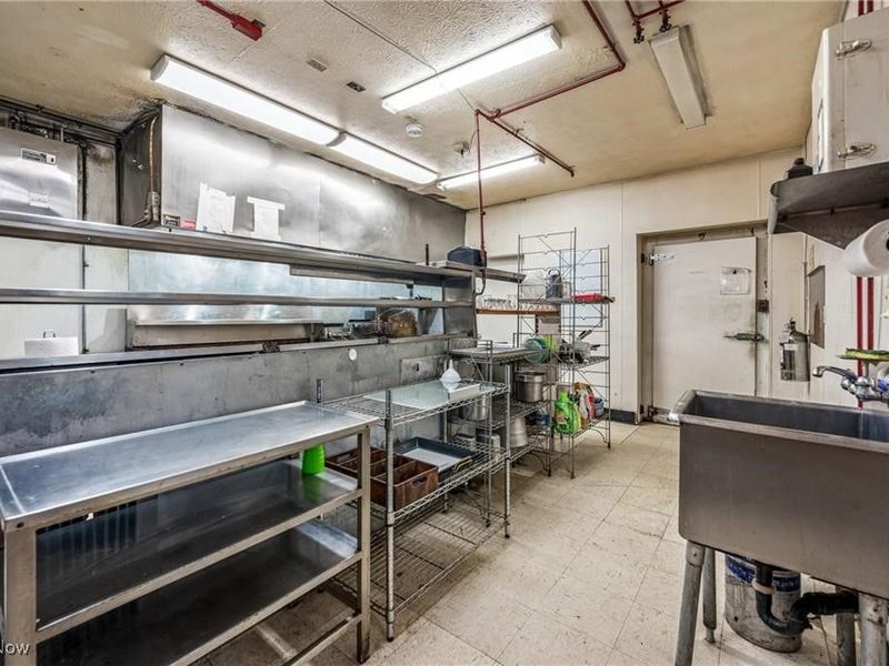 25 Madison Street, Leetonia, OH 44431 Photo 6