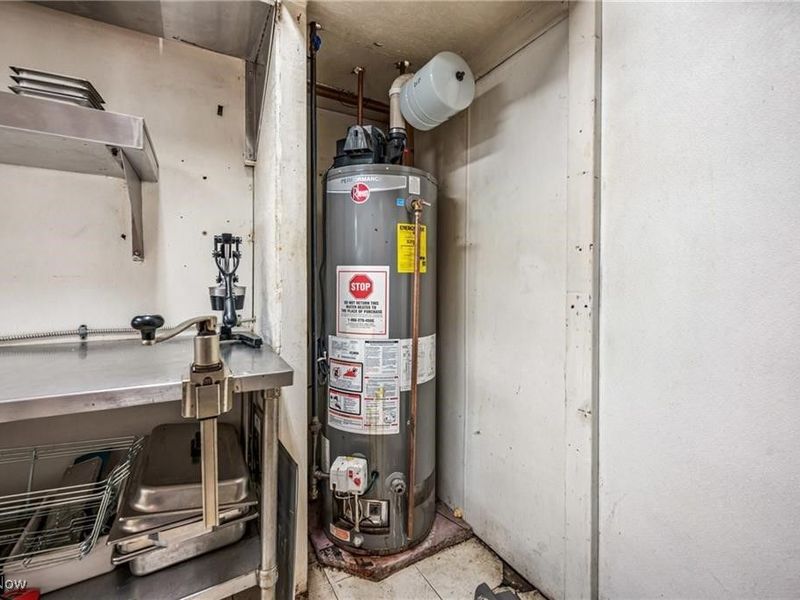 25 Madison Street, Leetonia, OH 44431 Photo 9