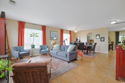 242 Coldwater Circle photo 4