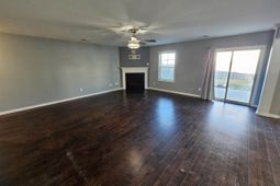 46 Texas Black Way photo 4