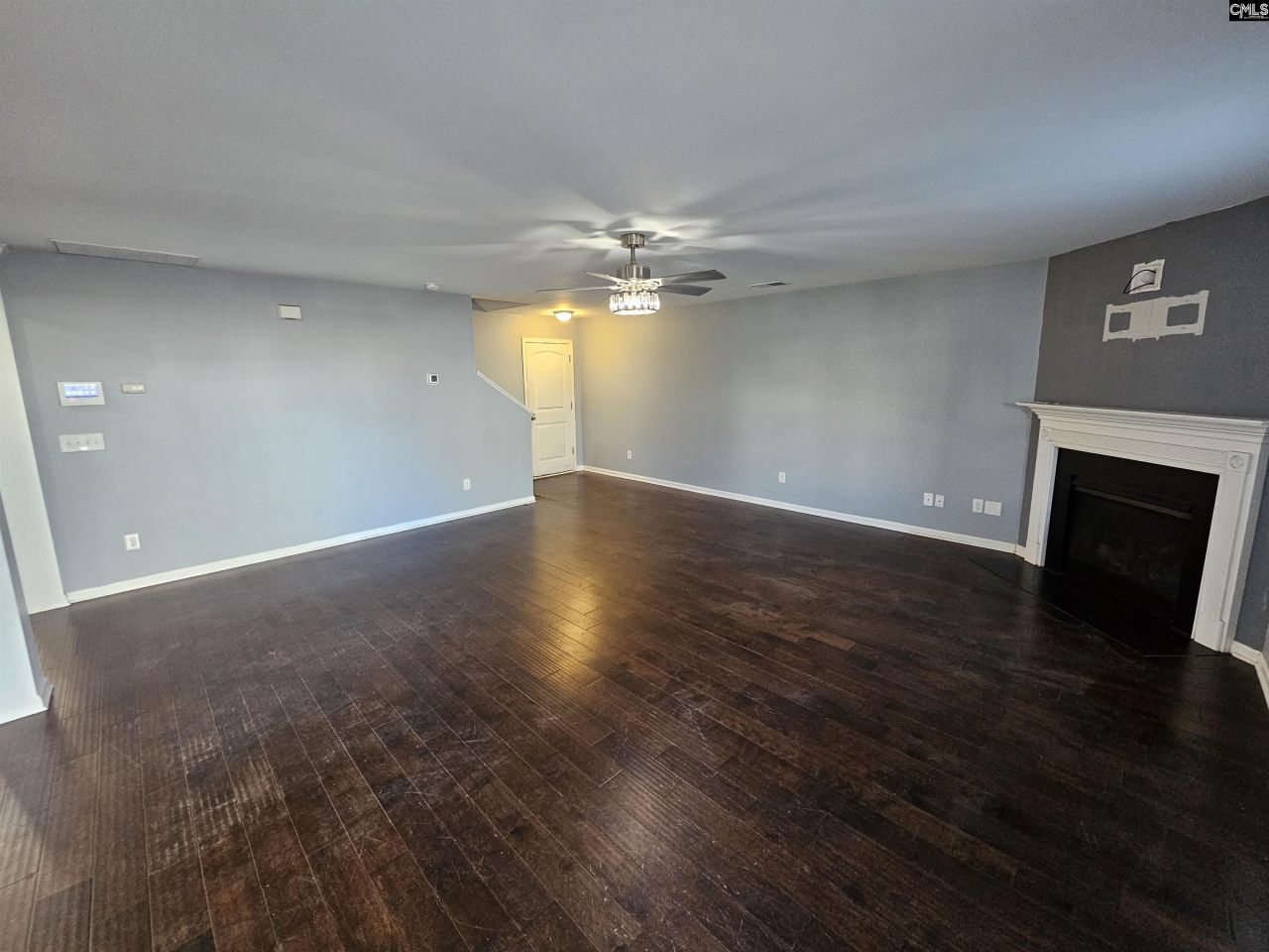 46 Texas Black Way Photo 4