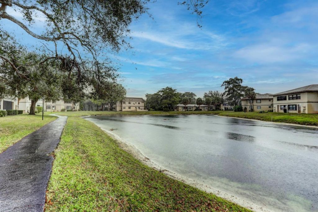 3011 SW 21st Terrace, Unit 382a, Delray Beach, FL 33445 Photo