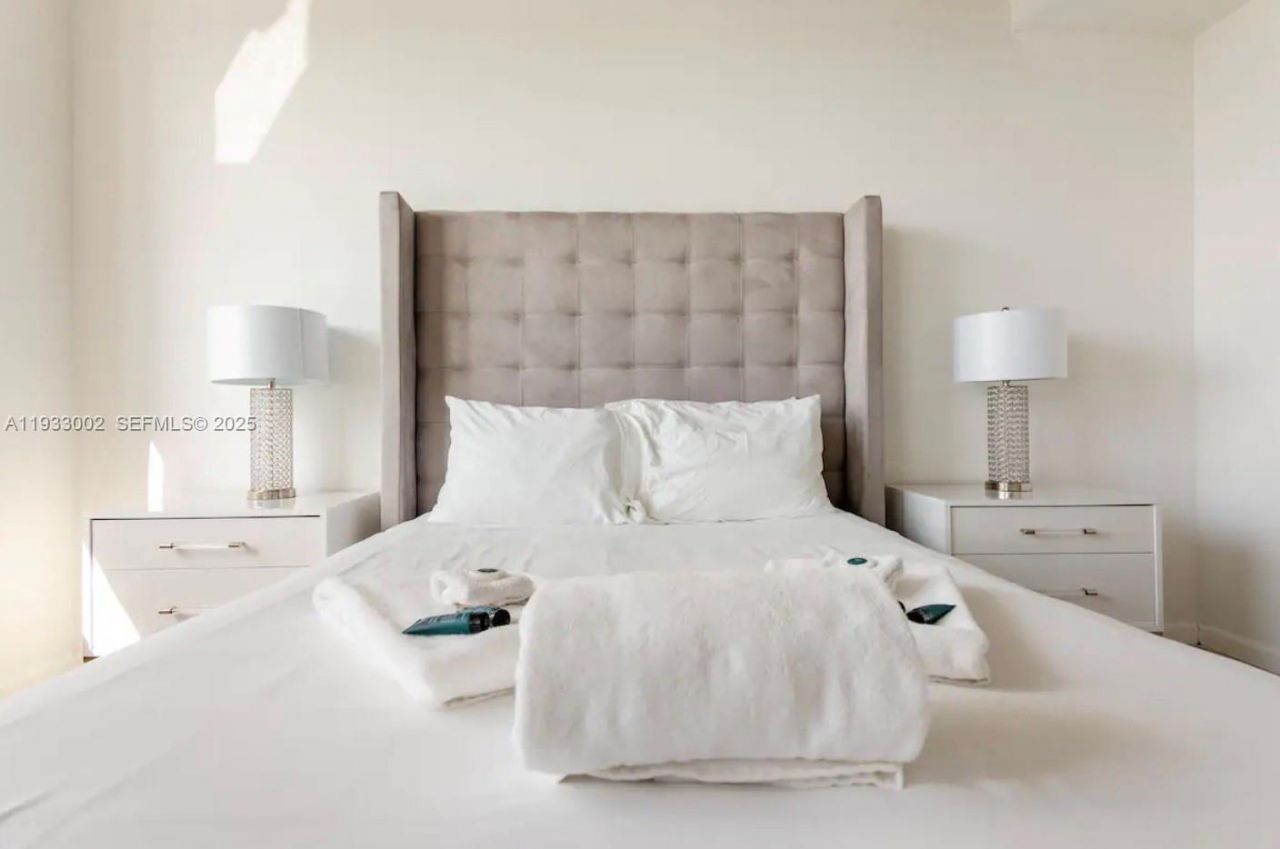 3250 NE 1st Ave , Unit 1108, Miami, FL 33137 Photo