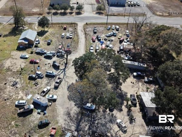 6475 Todd Acres Drive, Theodore, AL 36582