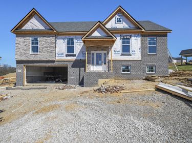 136 Ivy Creek Drive, Richmond, KY 40475