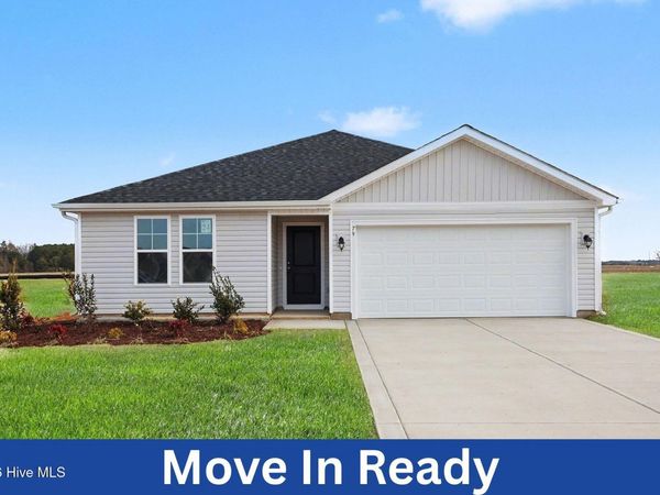 79 Baxley Drive, Dunn, NC 28334