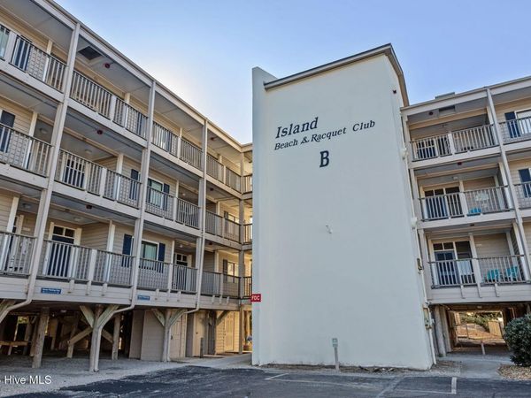 2509 W Fort Macon Road, Unit 103-B, Atlantic Beach, NC 28512