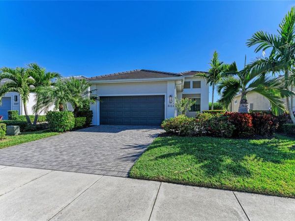 5111 BARNETT CIRCLE, BRADENTON, FL 34211
