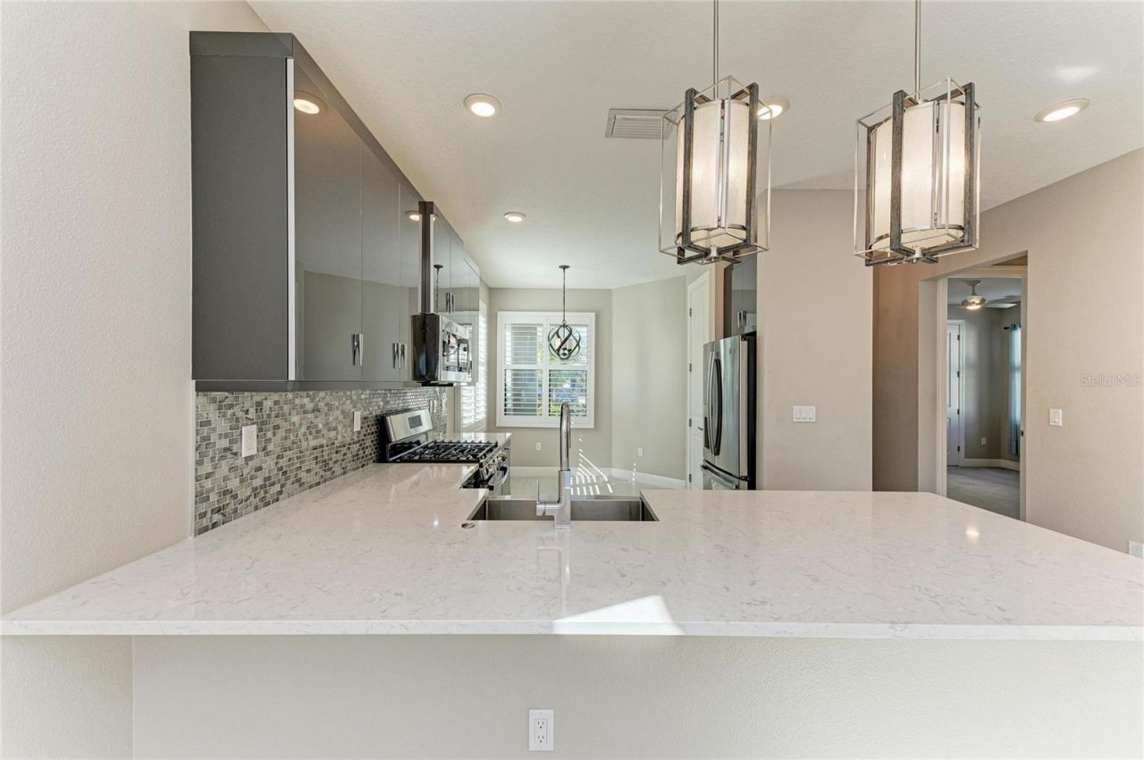 5111 Barnett Circle, Bradenton, FL 34211 Photo