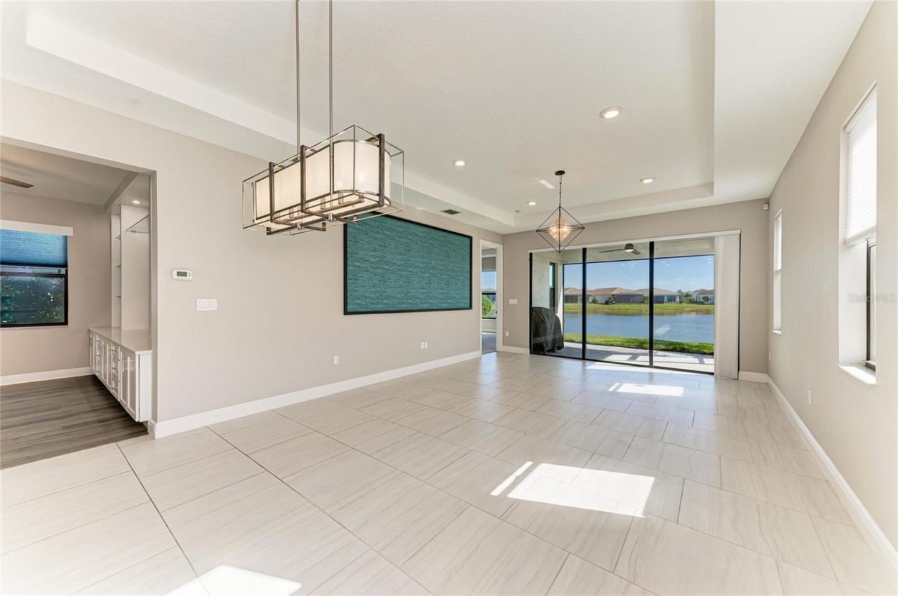 5111 Barnett Circle, Bradenton, FL 34211 Photo