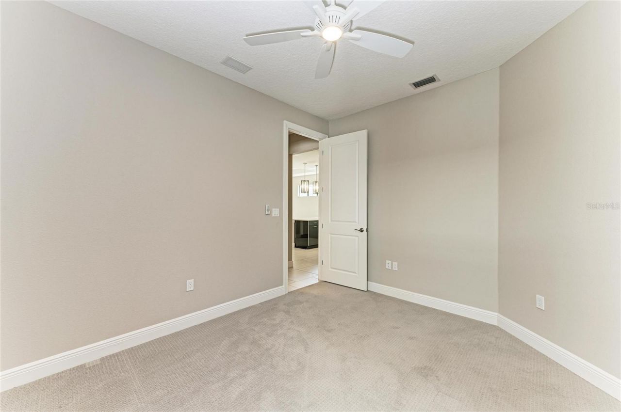 5111 Barnett Circle, Bradenton, FL 34211 Photo