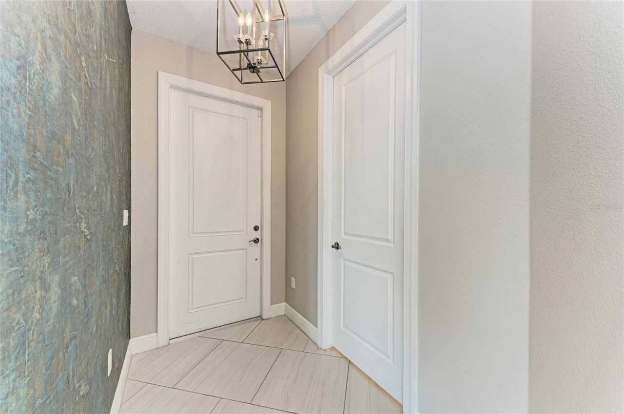 5111 Barnett Circle, Bradenton, FL 34211 Photo