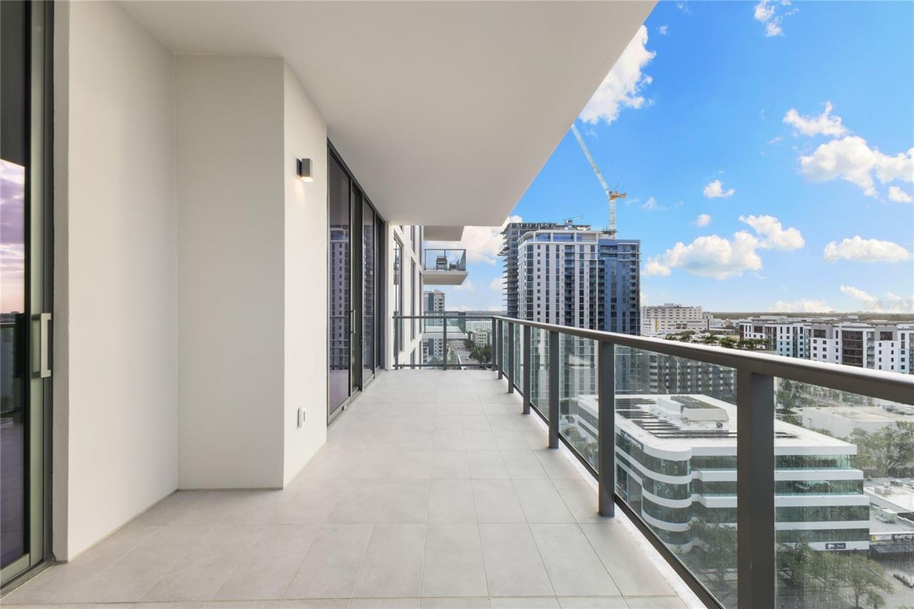 275 1st Avenue S, Unit 1407, Saint Petersburg, FL 33701 Photo