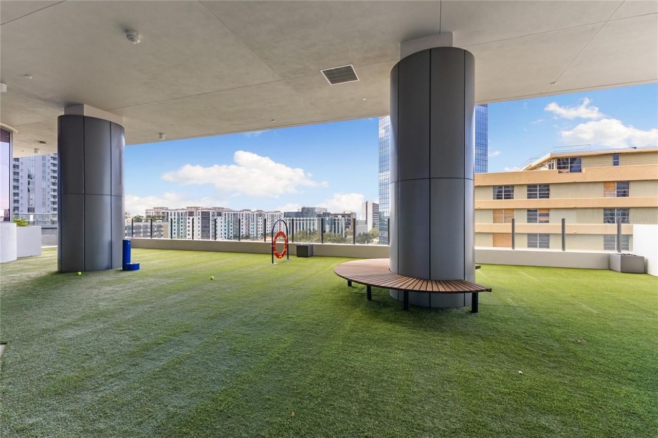 275 1st Avenue S, Unit 1407, Saint Petersburg, FL 33701 Photo