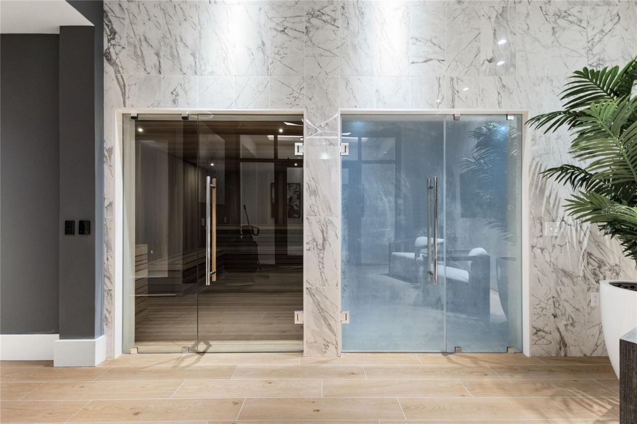 275 1st Avenue S, Unit 1407, Saint Petersburg, FL 33701 Photo