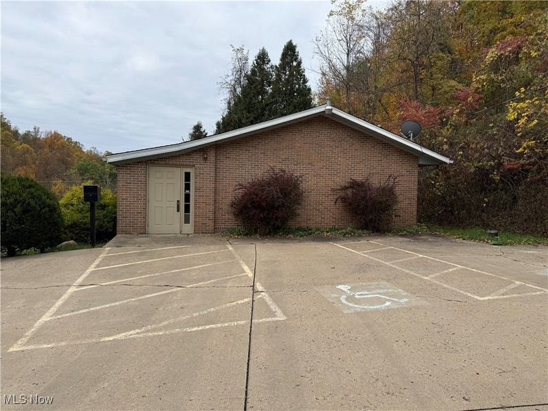 Barnesville Hendrysburg, Barnesville, OH 43713 Photo 1