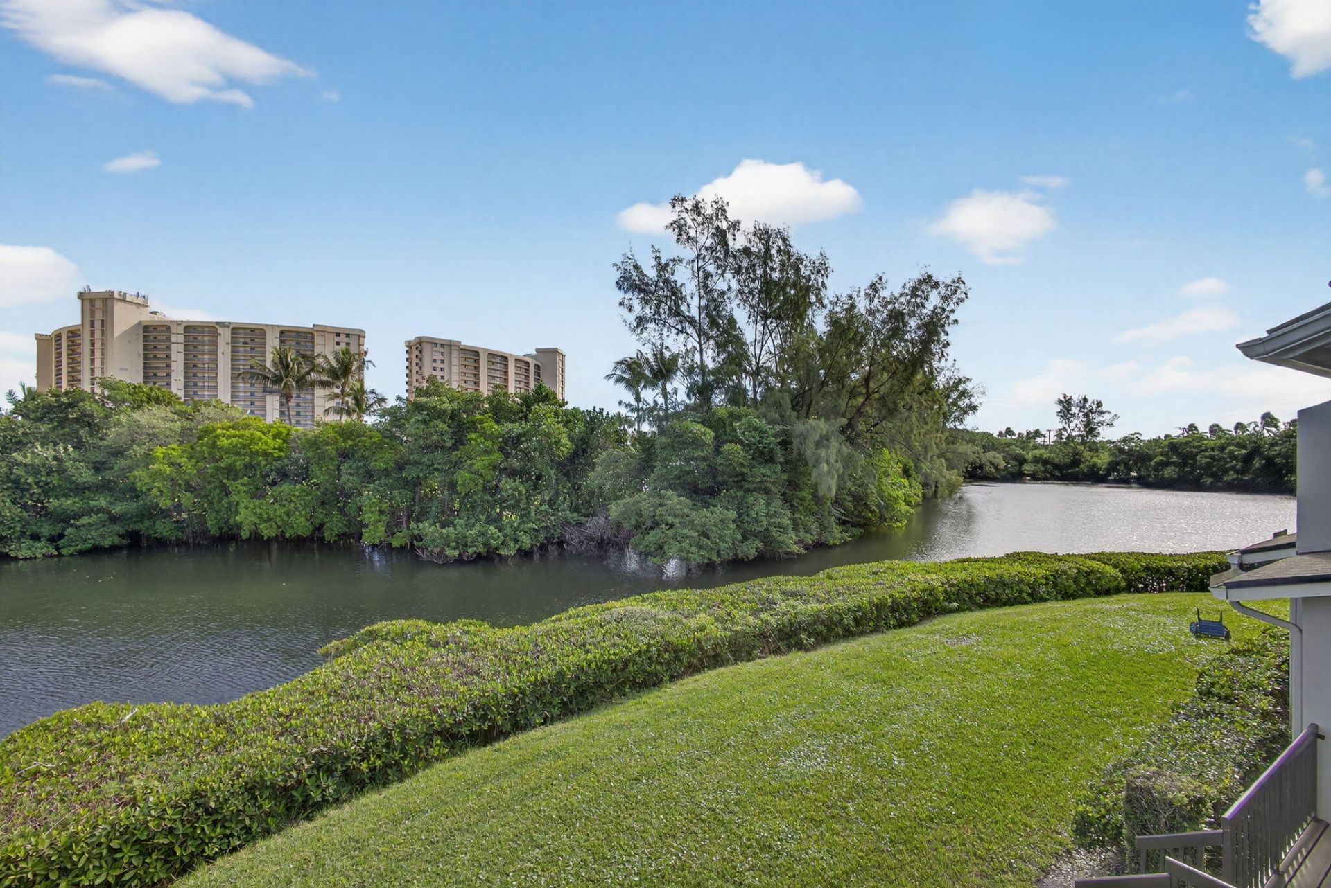 2102 Fairway Drive S, Jupiter, FL 33477 Photo
