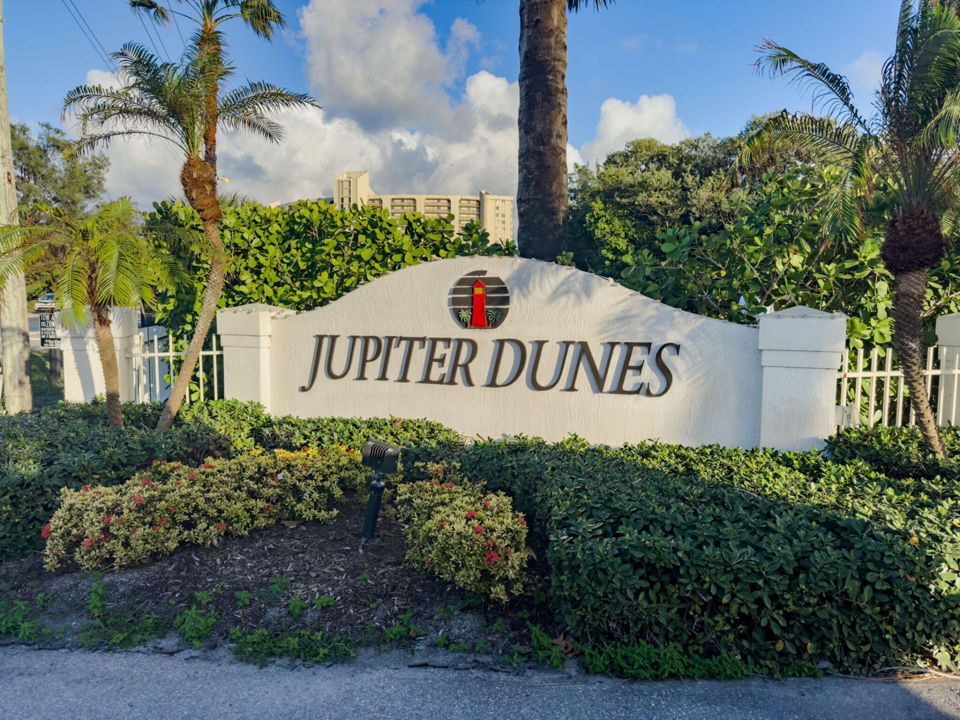 2102 Fairway Drive S, Jupiter, FL 33477 Photo