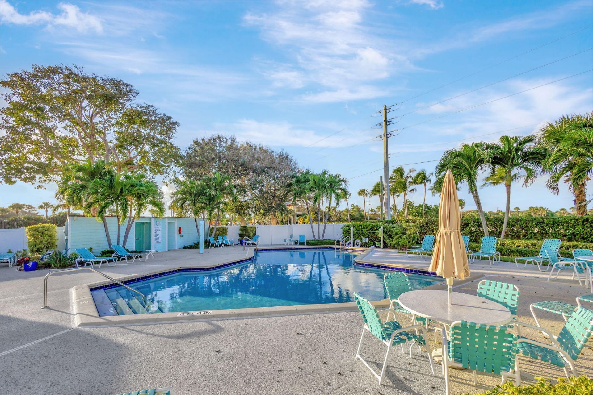 2102 Fairway Drive S, Jupiter, FL 33477 Photo