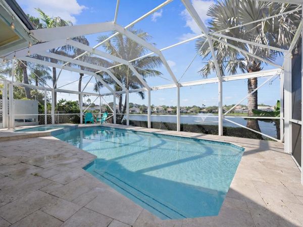 122 Eagleton Lane, Palm Beach Gardens, FL 33418