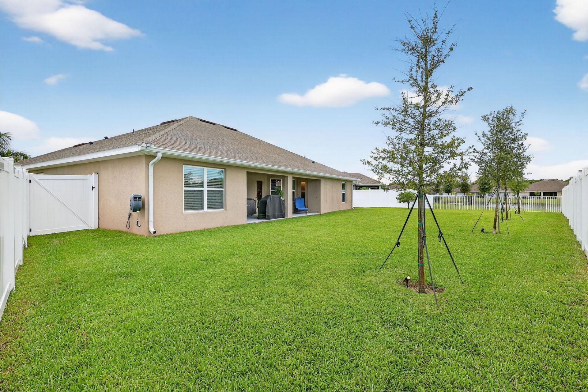 8652 Waterstone Boulevard, Fort Pierce, FL 34951 Photo