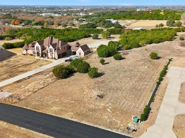7076 Heathington Boulevard, Granbury, TX 76049