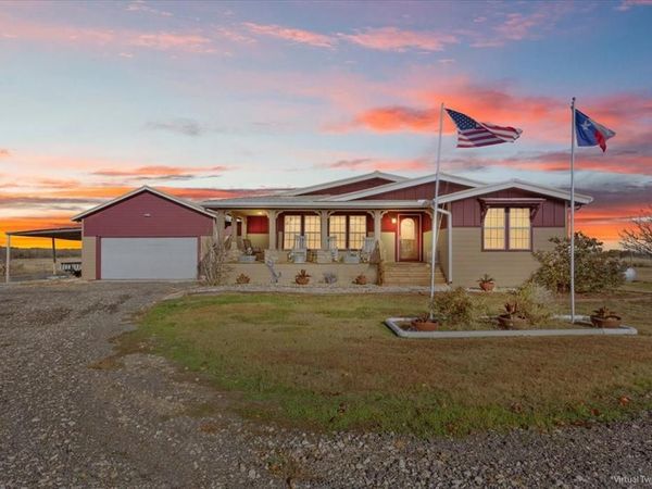 3200 NW Fourth Street, Hubbard, TX 76648