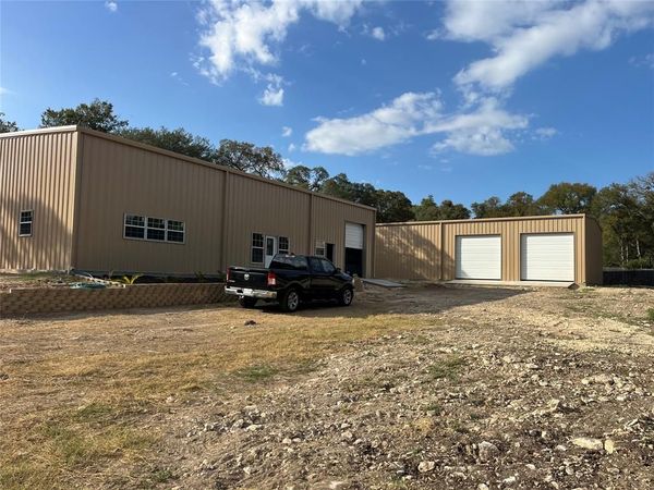 606 Hickory Ridge Road, Manchaca, TX 78652