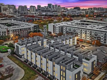 1771 McCoy Street, Unit 305, Dallas, TX 75204