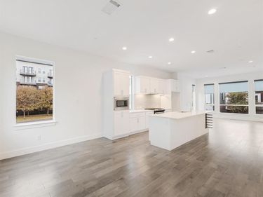 1771 McCoy Street, Unit 305, Dallas, TX 75204