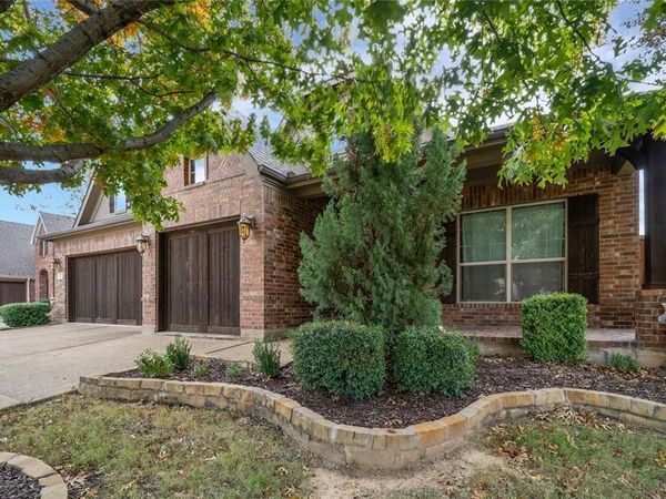 1806 Park Highland Way, Arlington, TX 76012