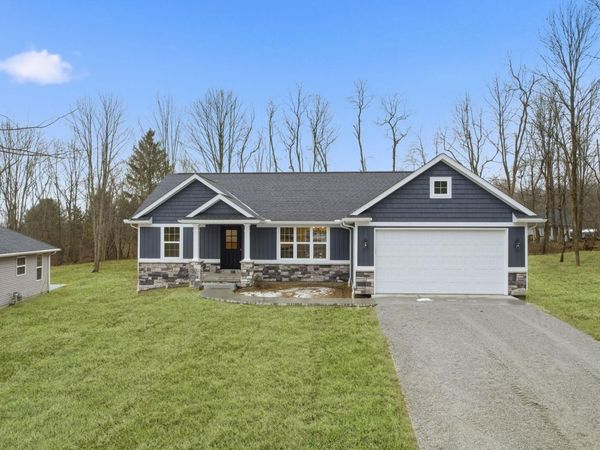 63 Appleseed Court, Howard, OH 43028