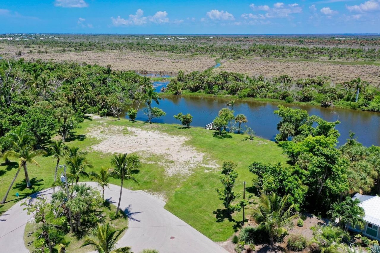 4037 Coquina Drive, Sanibel, FL 33957 Photo