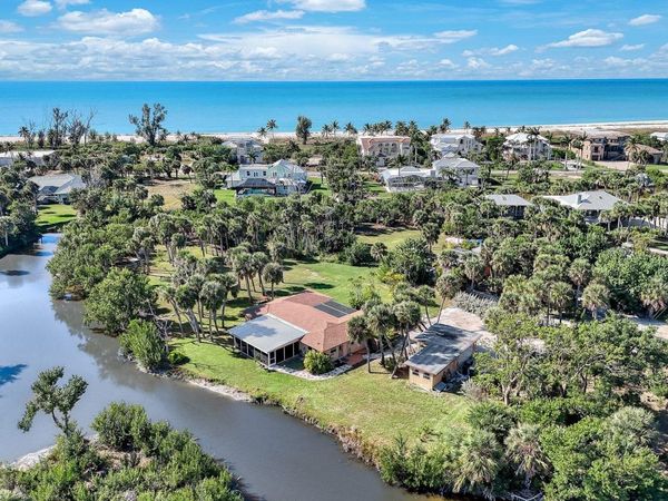 4619 Rue Bayou, Sanibel, FL 33957