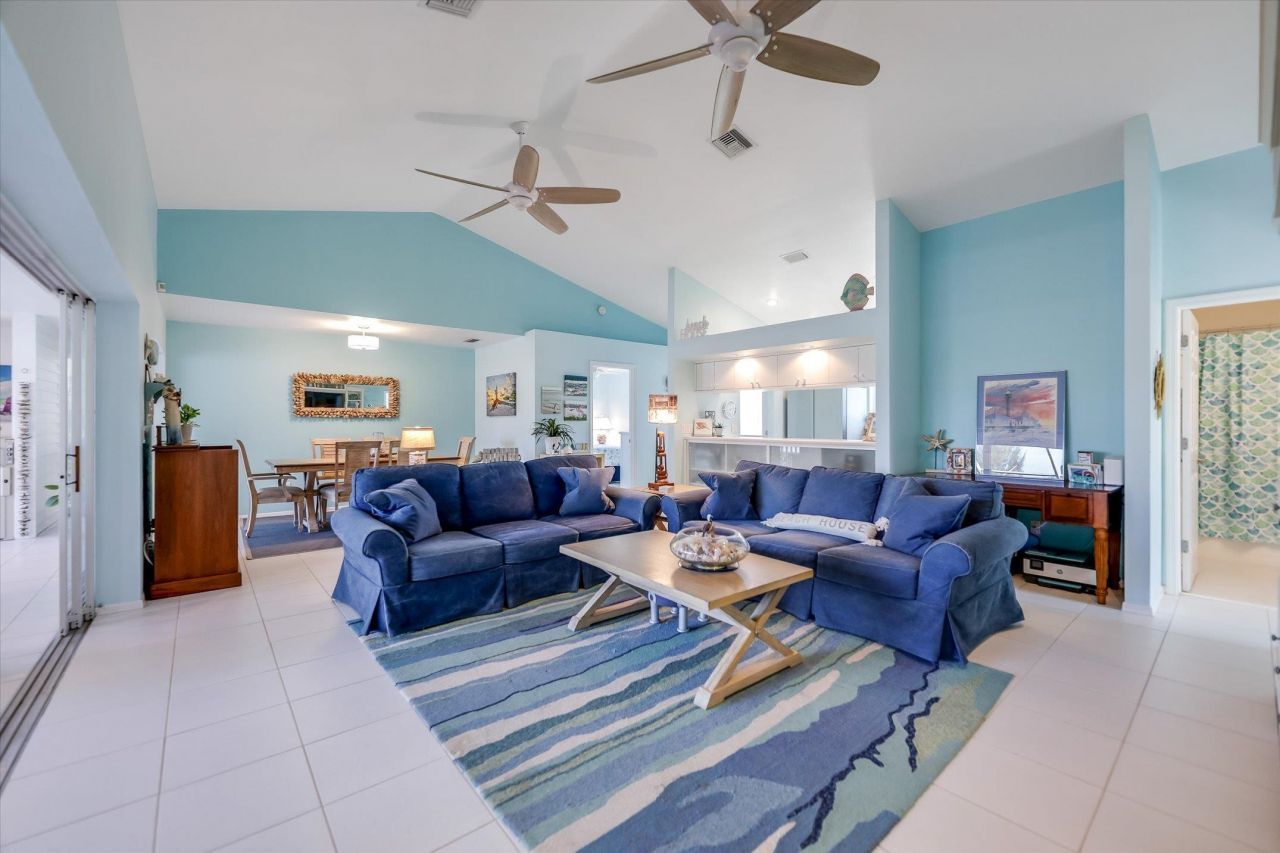 693 Emeril Ct, Sanibel, FL 33957 Photo