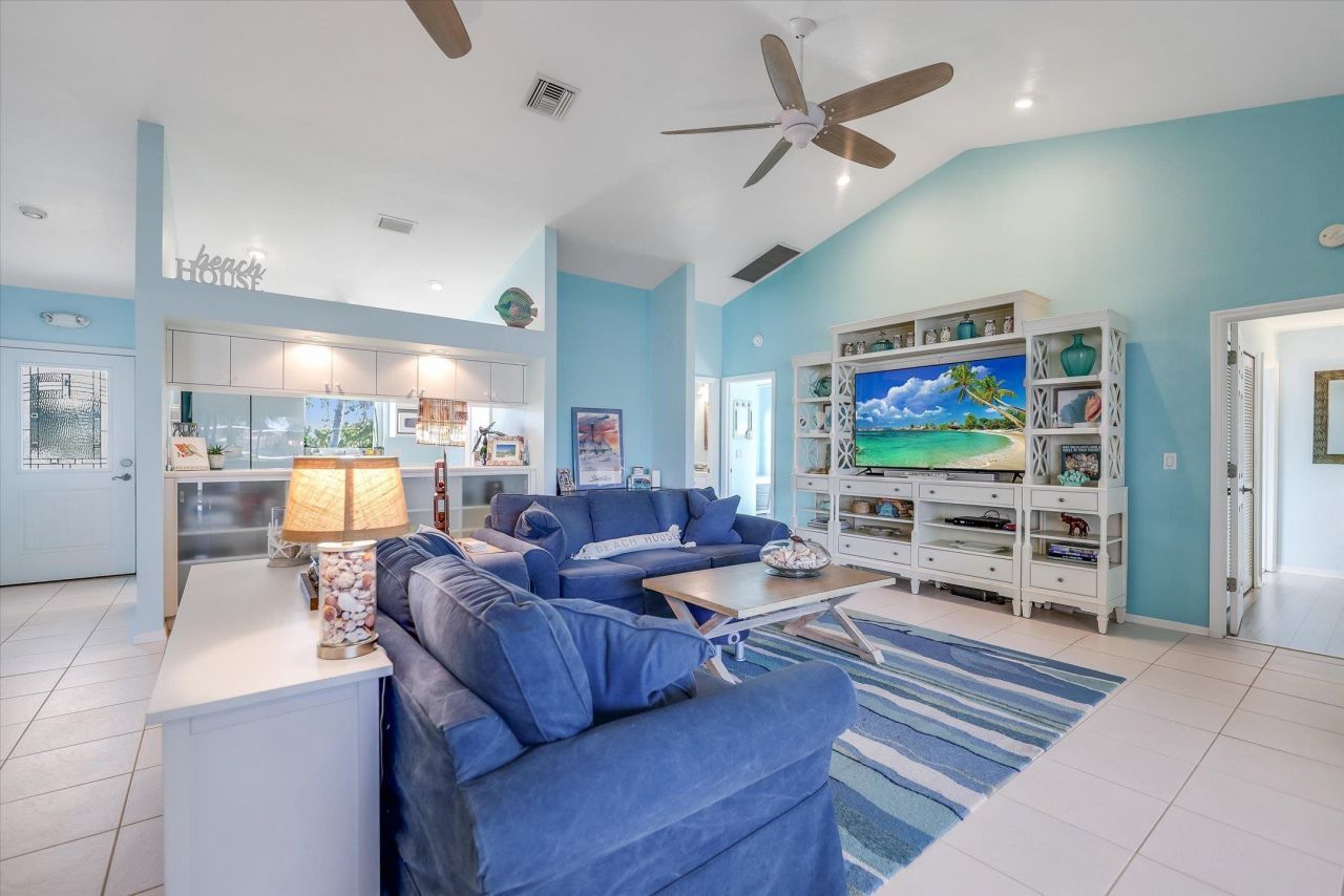 693 Emeril Ct, Sanibel, FL 33957 Photo