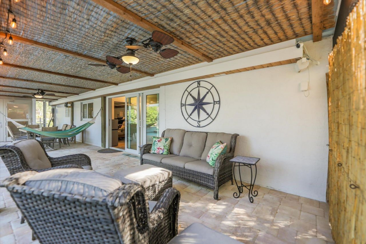 693 Emeril Ct, Sanibel, FL 33957 Photo