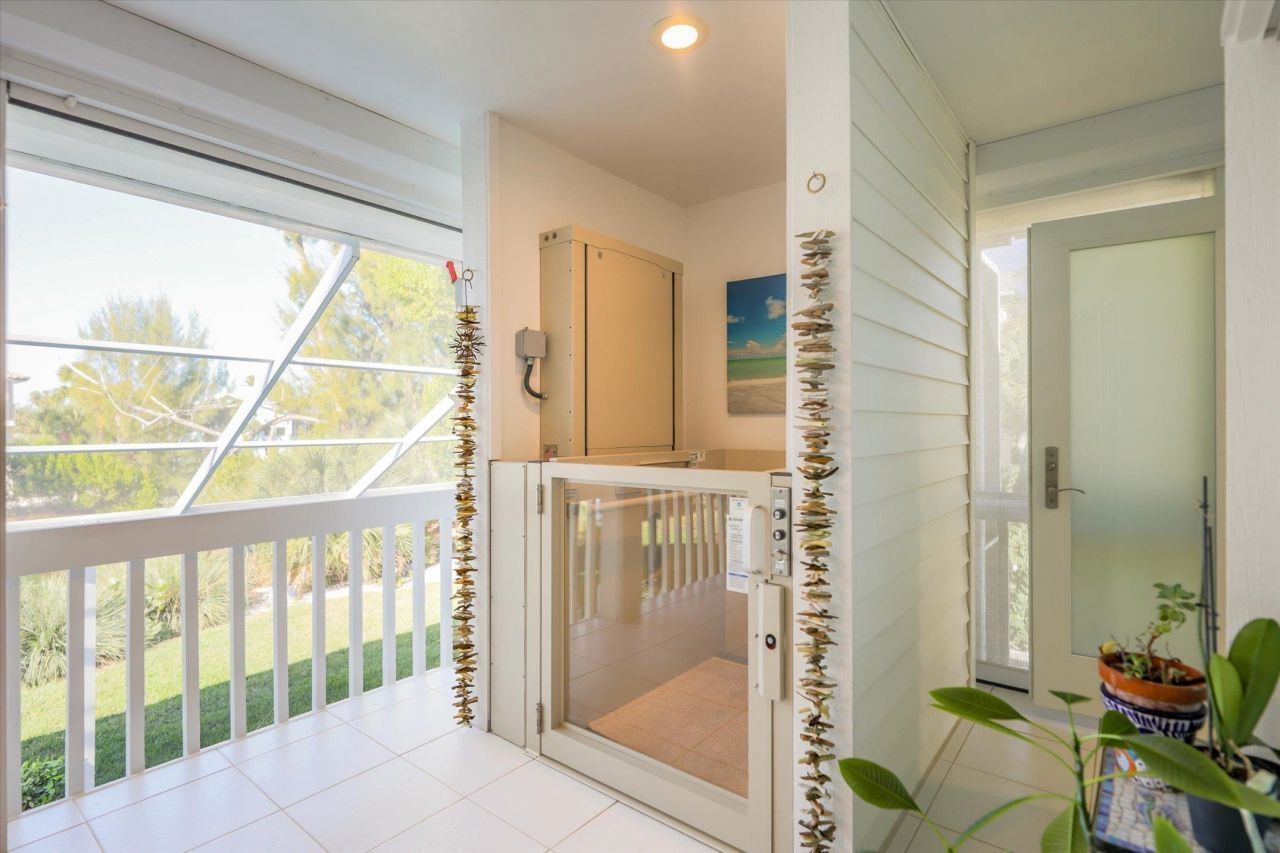 693 Emeril Ct, Sanibel, FL 33957 Photo