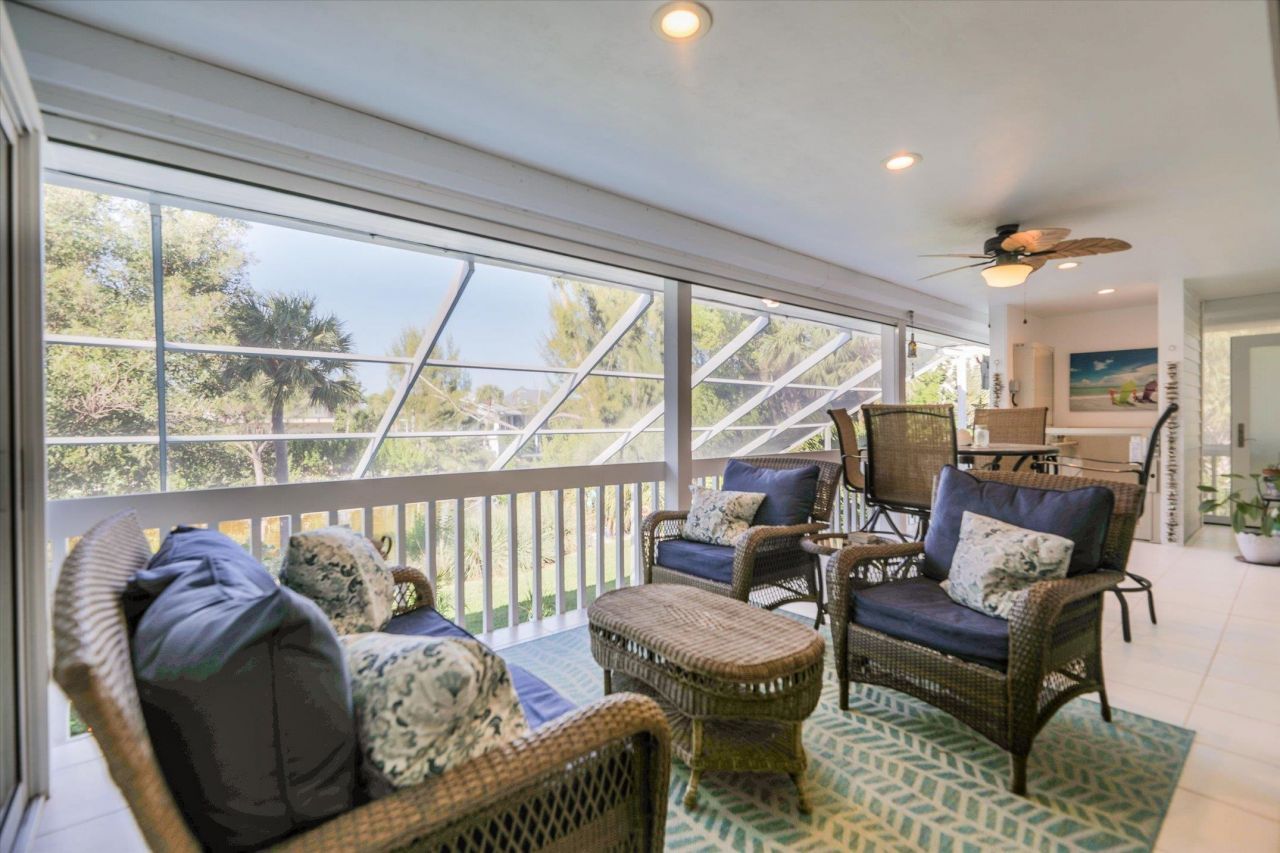 693 Emeril Ct, Sanibel, FL 33957 Photo